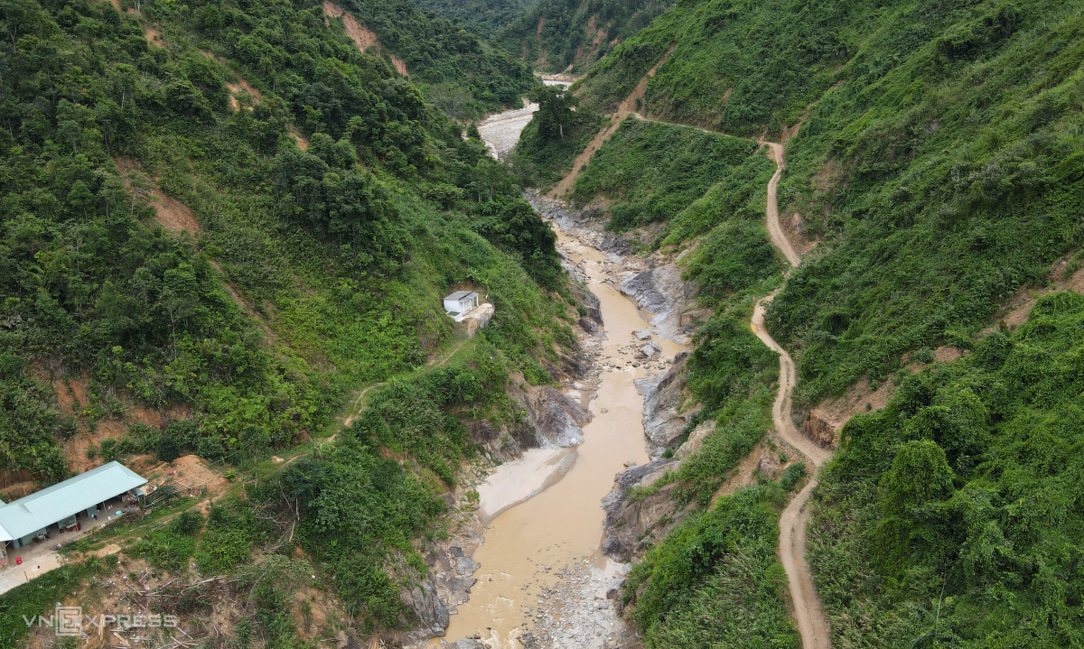Những bãi vàng trái phép ở Quảng Nam