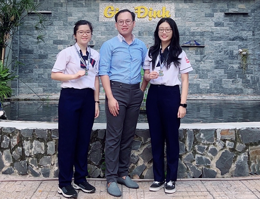 Sáng chế túi lọc trà từ lá cây, hai nữ sinh ở TP.HCM ‘giật giải’ quốc tế