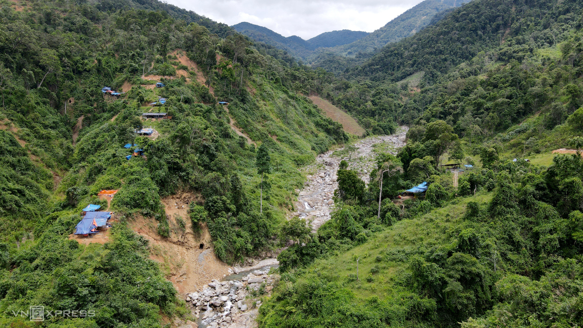 Những bãi vàng trái phép ở Quảng Nam