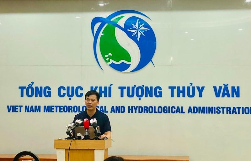 Tốc độ di chuyển của bão số 4 khá nhanh, trung bình khoảng 20-25km/giờ
