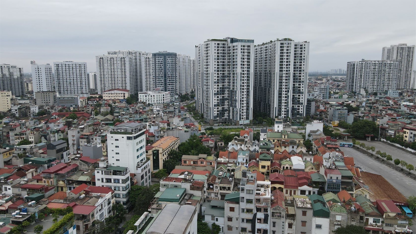 Thị trường bất động sản trong “năm bản lề”