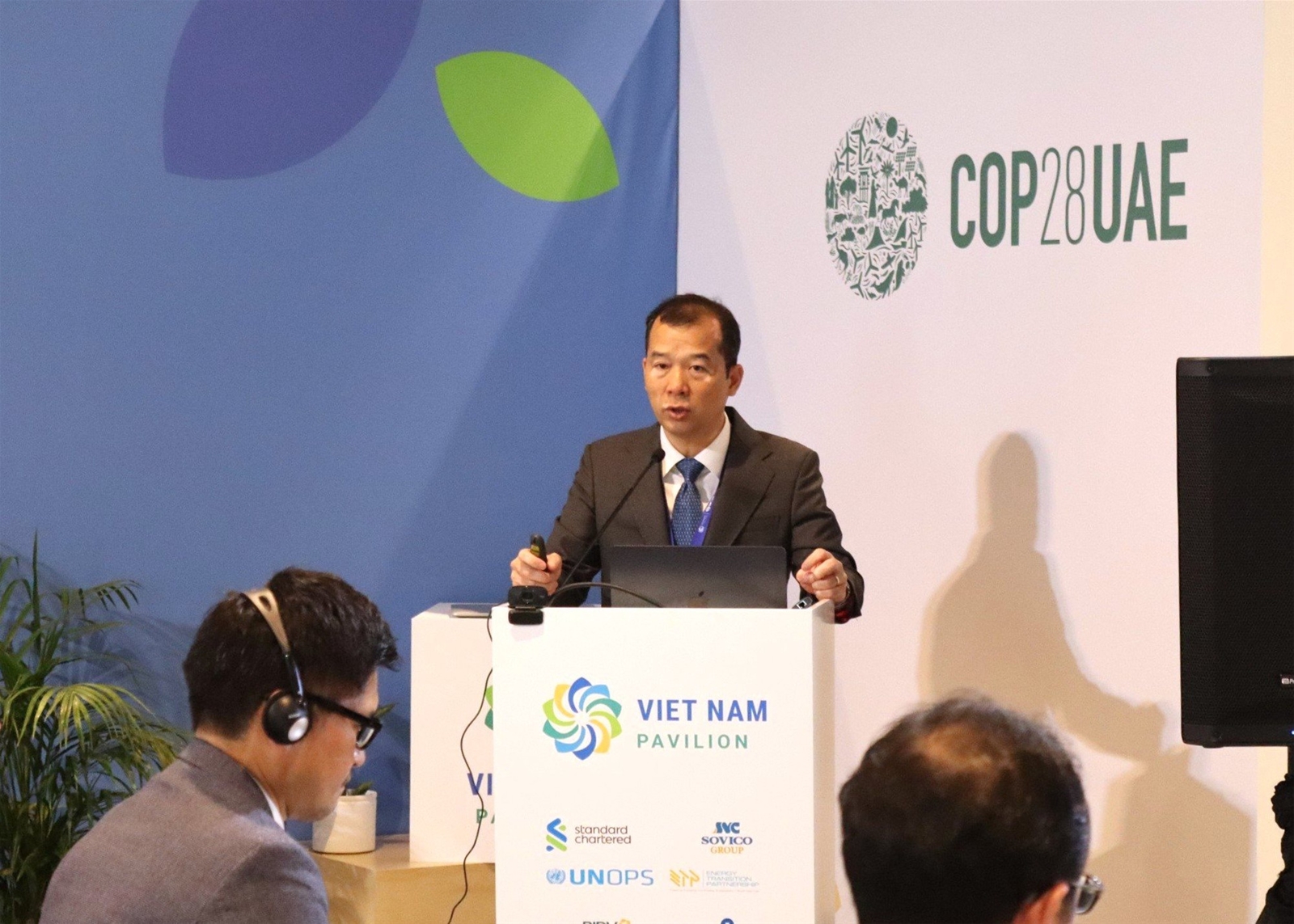 Sự kiện bên lề COP28: Việt Nam chia sẻ tiến độ tiến độ xây dựng chính sách giảm phát thải