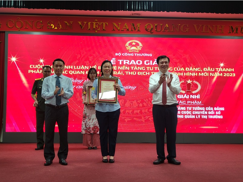 Bộ Công Thương trao giải 24 tác phẩm xuất sắc của Cuộc thi chính luận về bảo vệ nền tảng tư tưởng của Đảng