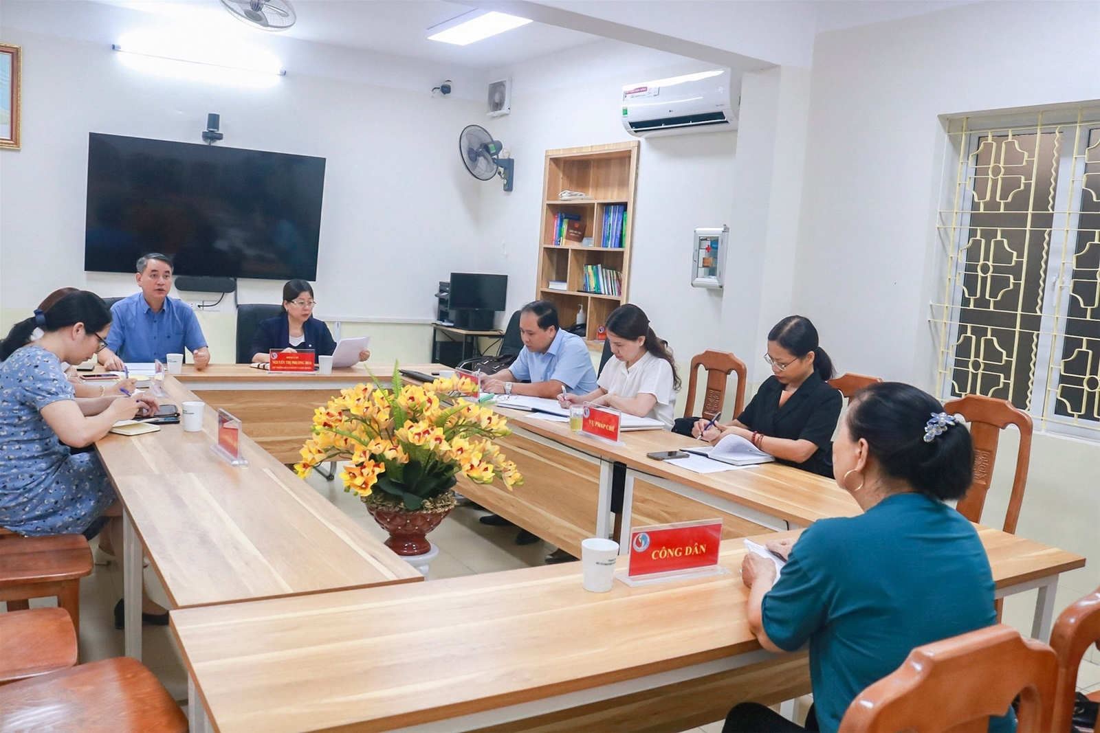 Thứ trưởng Nguyễn Thị Phương Hoa tiếp công dân định kỳ tháng 7/2023