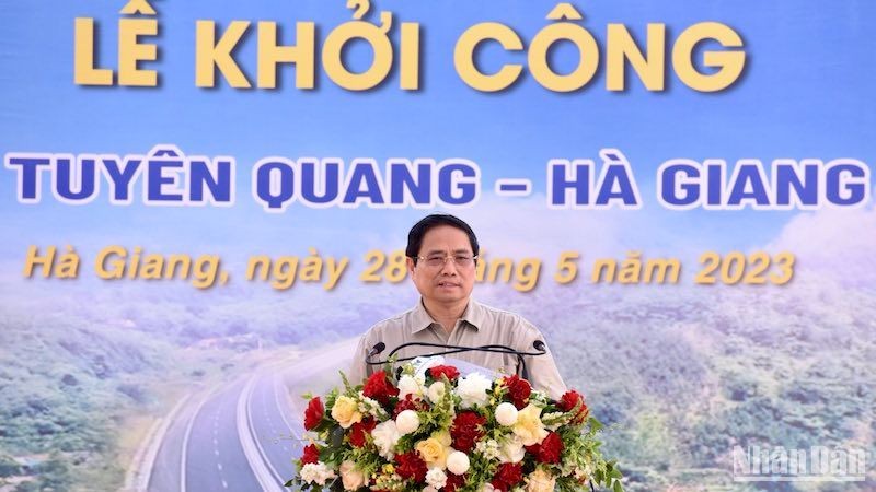 Khởi công xây dựng Dự án cao tốc Tuyên Quang-Hà Giang giai đoạn 1