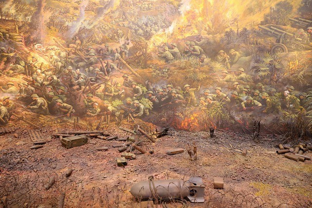 Thủ tướng tưởng niệm, tri ân các Anh hùng, liệt sĩ trong chiến dịch Điện Biên Phủ lịch sử