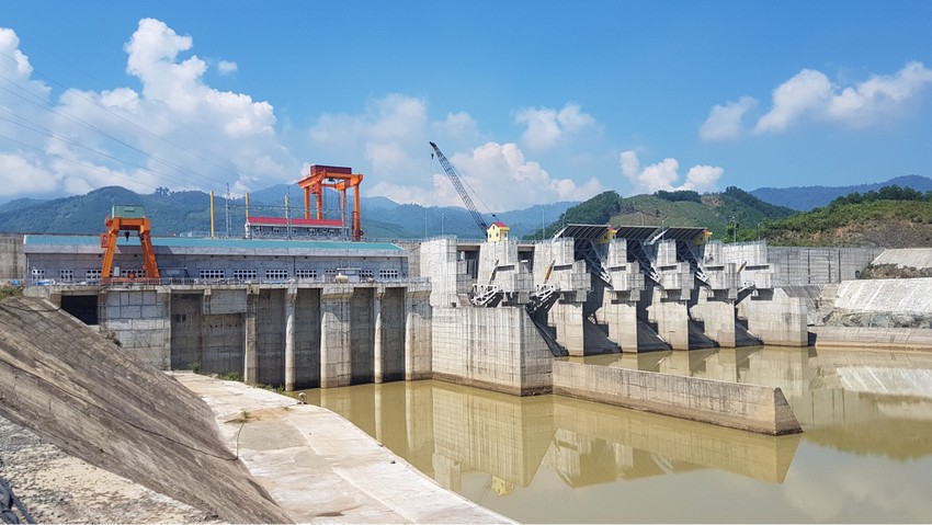 Cục Quản lý tài nguyên nước yêu cầu các thủy điện chấm dứt xả nước không đúng quy định