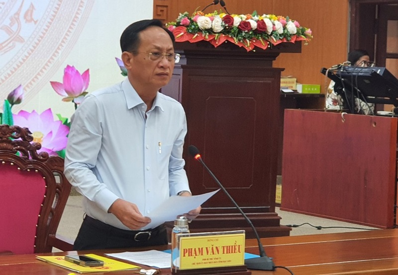 Chủ tịch tỉnh Bạc Liêu chỉ đạo xử lý khẩn cấp đoạn đê biển sạt lở