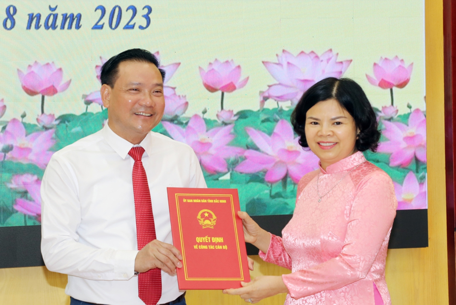 Tỉnh ủy Bắc Ninh tổ chức Hội nghị công bố các Nghị quyết, Quyết định về công tác cán bộ