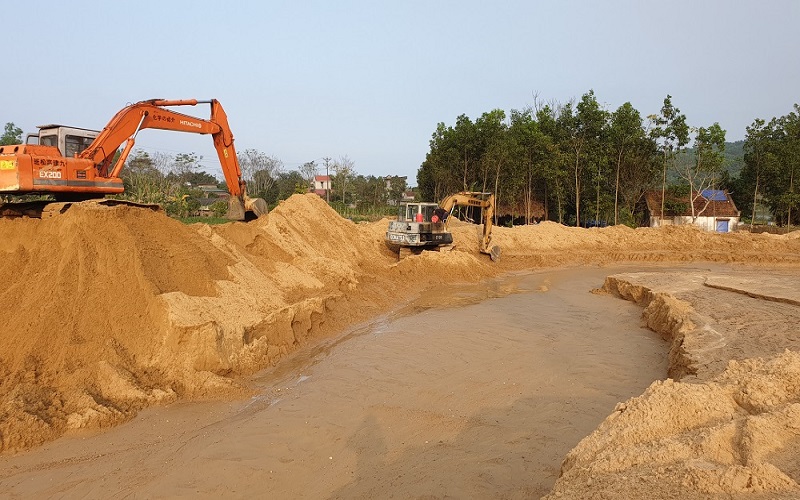 Thanh Hóa: Yêu cầu khắc phục tồn tại, hạn chế tại các bãi tập kết cát, sỏi