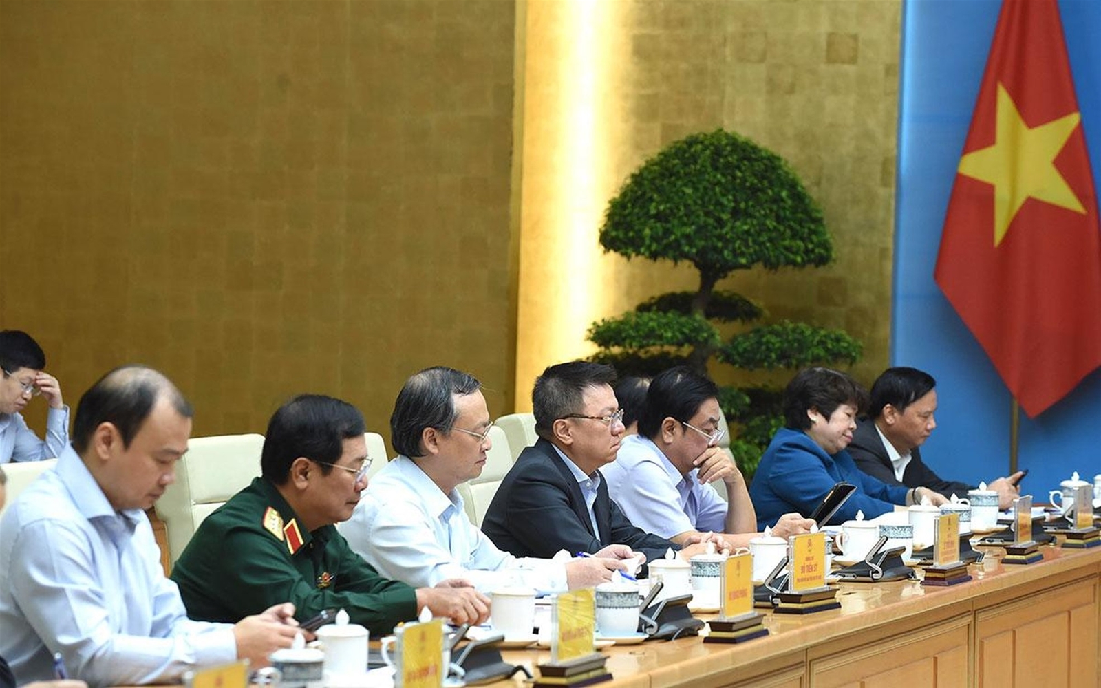 Thủ tướng Phạm Minh Chính chủ trì Phiên họp lần thứ 18 Ban Chỉ đạo quốc gia phòng, chống dịch Covid-19