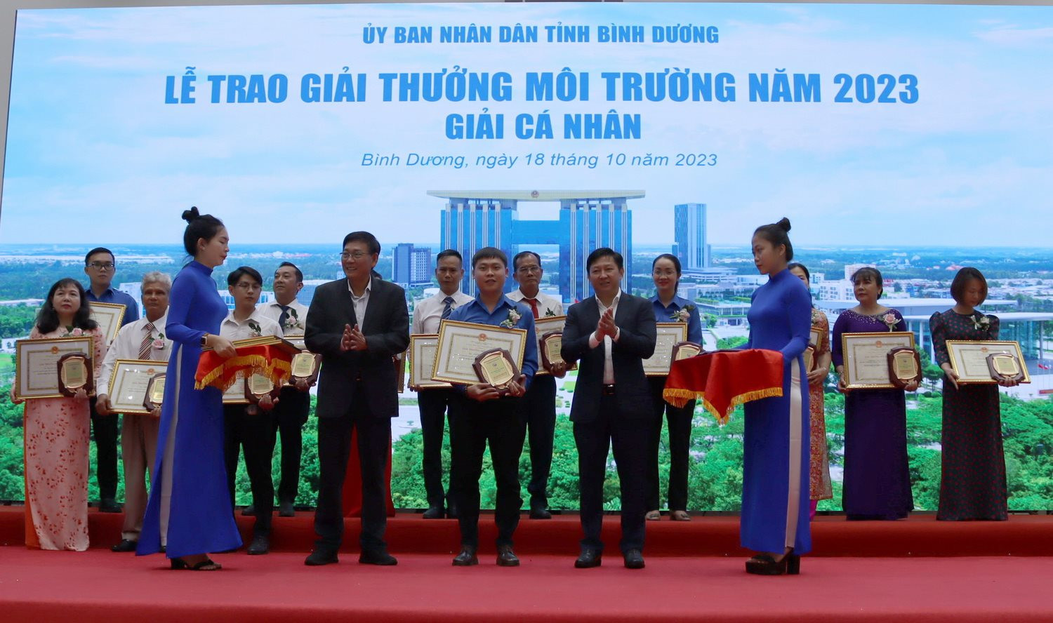 Trao Giải thưởng Môi trường tỉnh Bình Dương năm 2023