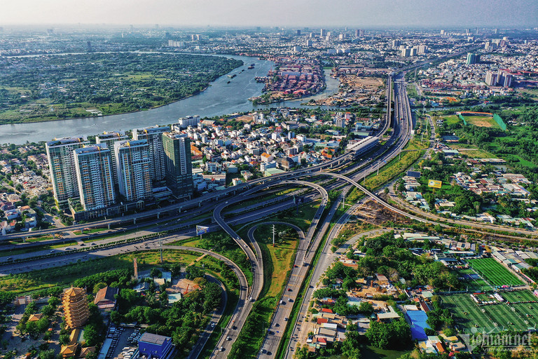TP. Hồ Chí Minh cần trên 231.000 tỷ đồng làm 59 dự án giao thông trong 6 năm tới