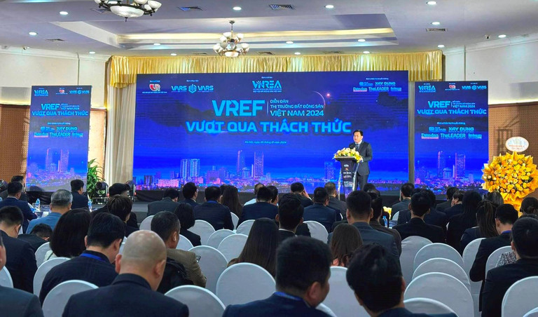 Bất động sản đang ở năm cuối cùng 'vượt chướng ngại vật'