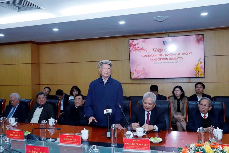 Phát huy truyền thống, đoàn kết đưa ngành TN&MT đóng góp vào sự phát triển bền vững của đất nước