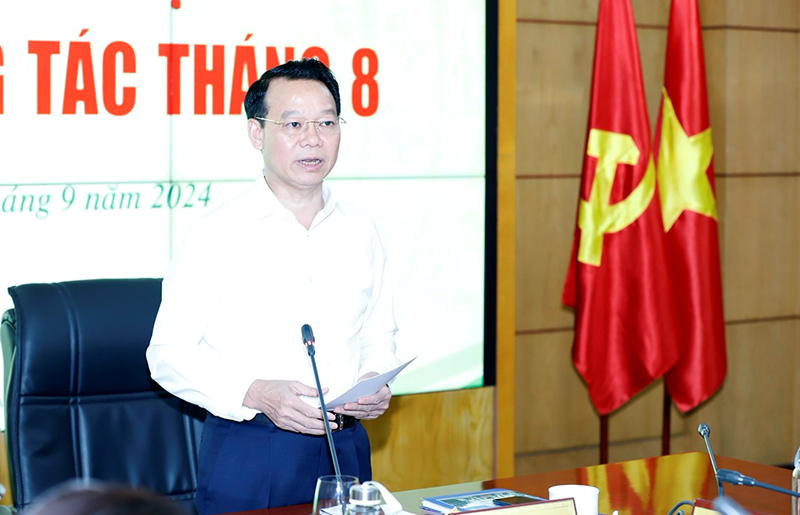 Toàn tâm, toàn lực, quyết tâm cao, nỗ lực lớn để hoàn thành nhiệm vụ