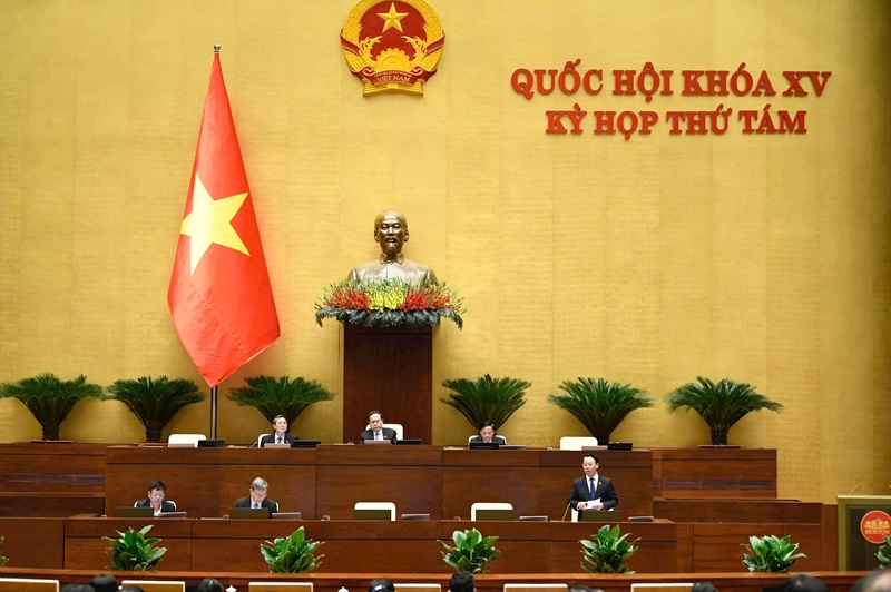 Bộ trưởng Đỗ Đức Duy làm rõ các ý kiến xây dựng dự thảo Luật Địa chất và Khoáng sản của Đại biểu Quốc hội
