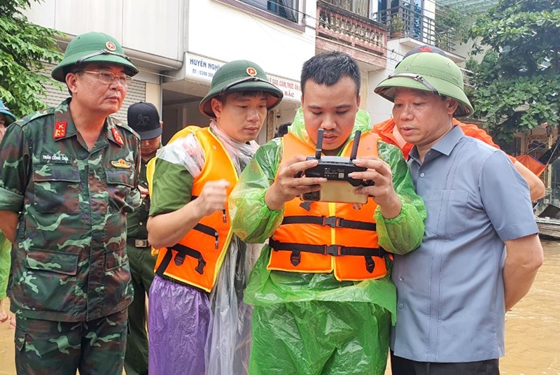 Bộ trưởng Đỗ Đức Duy kiểm tra, chỉ đạo khắc phục hậu quả sau cơn bão số 3 tại Yên Bái