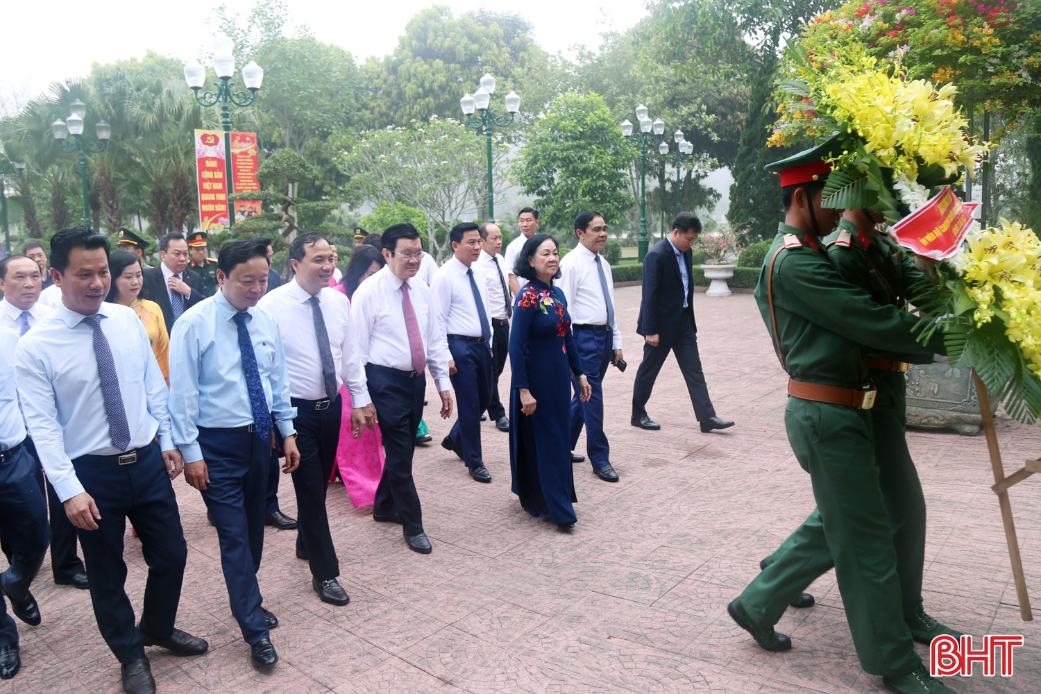 Lãnh đạo Đảng, Nhà nước dâng hương tưởng niệm Tổng Bí thư Trần Phú