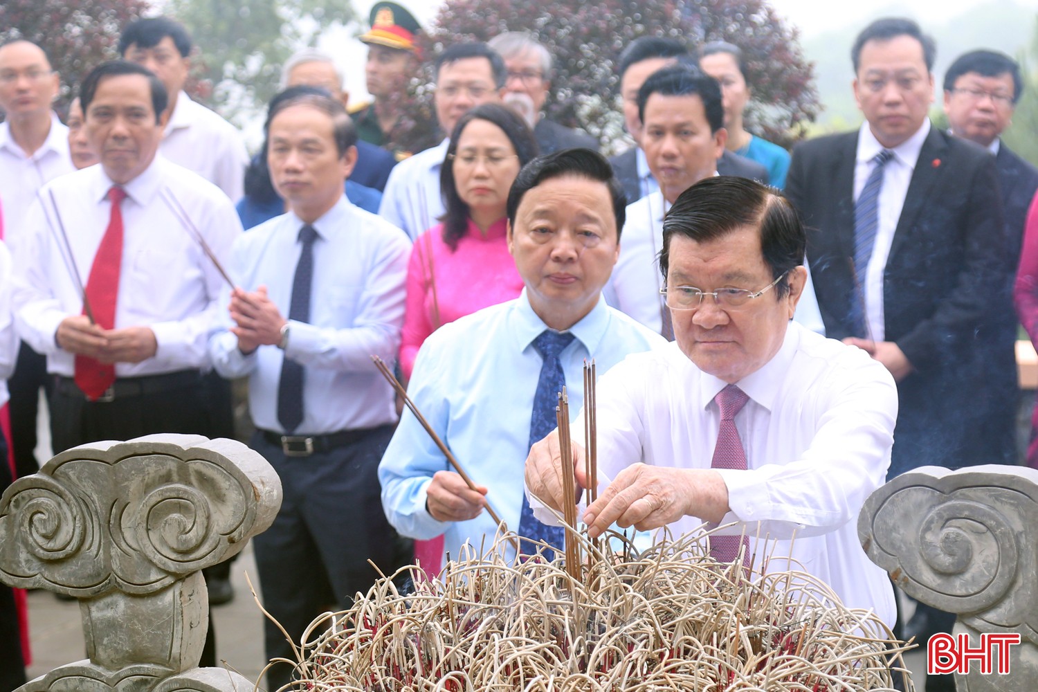 Lãnh đạo Đảng, Nhà nước dâng hương tưởng niệm Tổng Bí thư Trần Phú