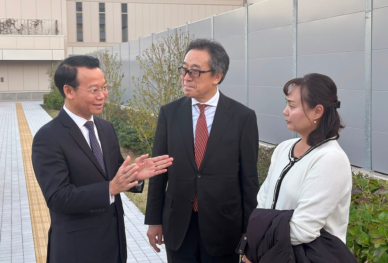 Bộ trưởng Đỗ Đức Duy thăm nhà máy đốt rác phát điện MEGURO (Nhật Bản)