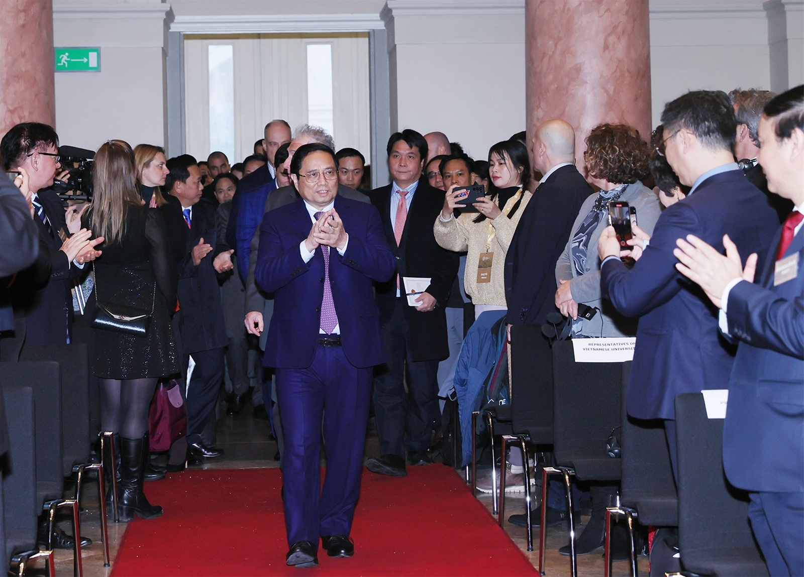 Thủ tướng Phạm Minh Chính: Hungary luôn bên cạnh Việt Nam trong những lúc khó khăn