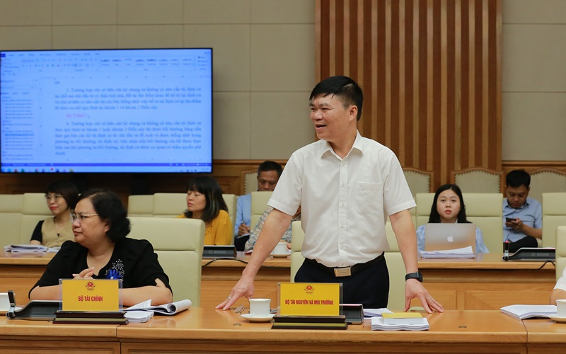 'Mở đường' cho cải tạo, xây dựng lại chung cư bằng quy hoạch