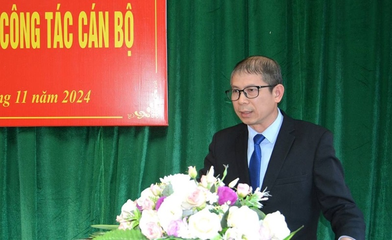 Bổ nhiệm ông Nông Quốc Hùng giữ chức Giám đốc Sở Nông nghiệp và Môi trường Cao Bằng