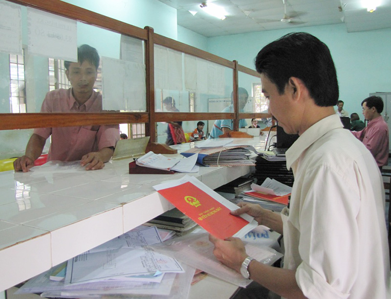 Tháo gỡ khó khăn, vướng mắc trong công tác đăng ký, cấp giấy chứng nhận quyền sử dụng đất 
