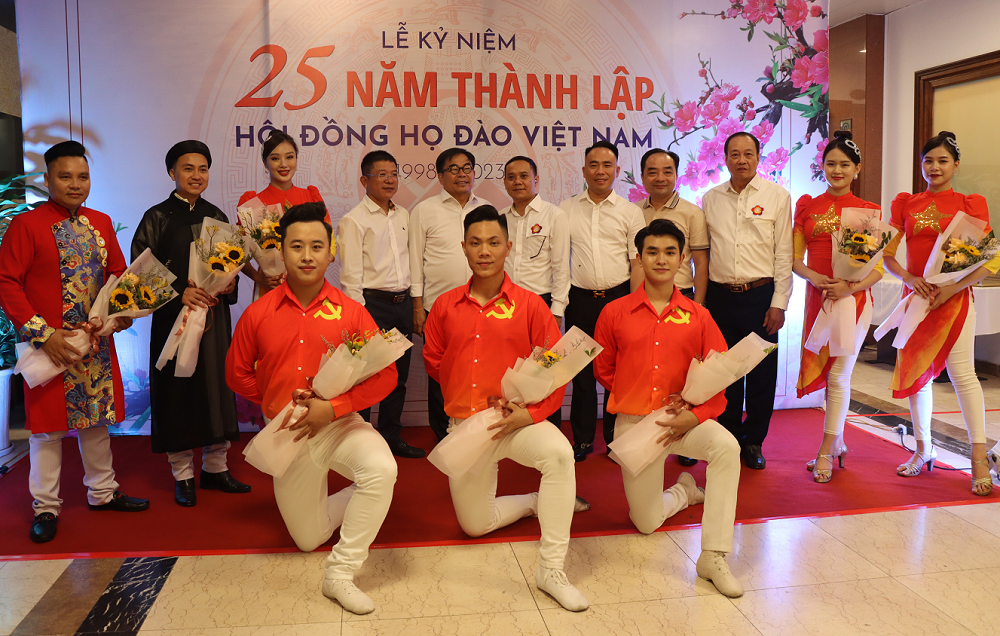 Kỷ niệm 25 năm thành lập Hội đồng dòng họ Đào Việt Nam