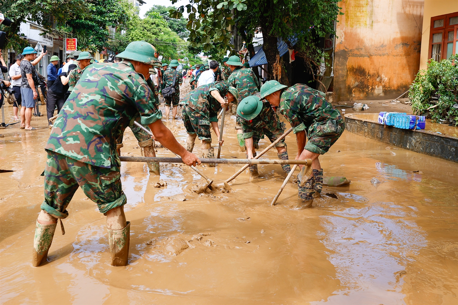 Thủ tướng Phạm Minh Chính tới Yên Bái chỉ đạo ứng phó, khắc phục hậu quả mưa lũ, thiên tai