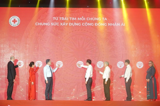 Chủ tịch nước Võ Văn Thưởng phát động Tháng Nhân đạo