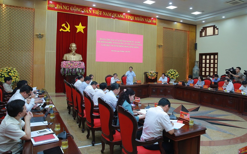 Đề xuất các hướng đột phá, động lực mới, chủ trương lớn để đất nước tiếp tục đà đi lên