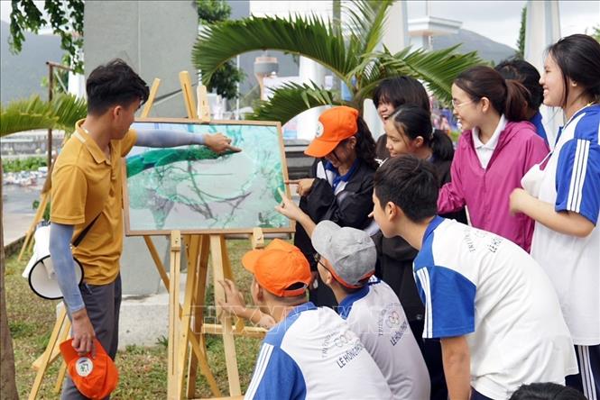 Nhiều hoạt động ý nghĩa bảo vệ môi trường tại Côn Đảo