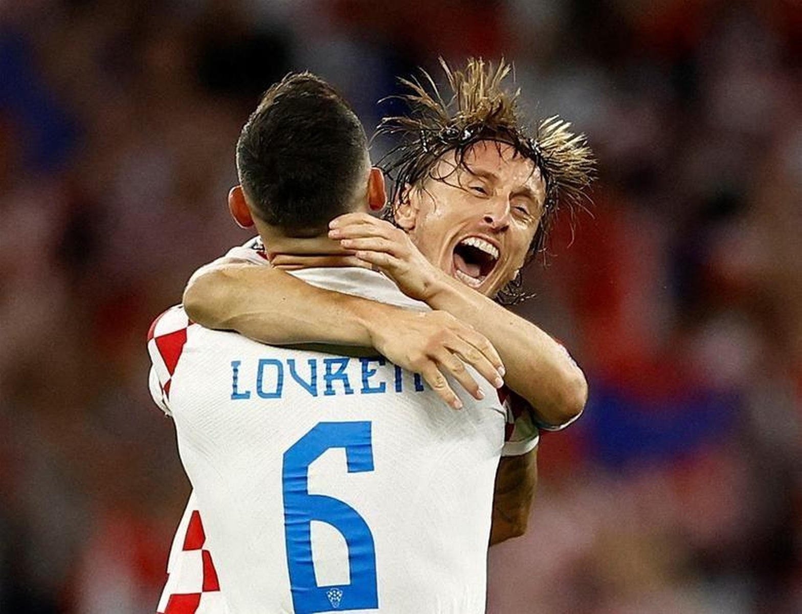 Nhìn lại World Cup ngày thứ 12: Kỳ tích mang tên “Samurai xanh”