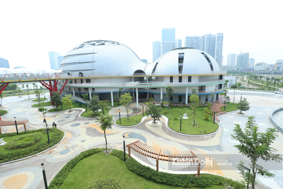 Khánh thành Cung Thiếu nhi Hà Nội, gắn biển công trình chào mừng 70 năm Giải phóng Thủ đô