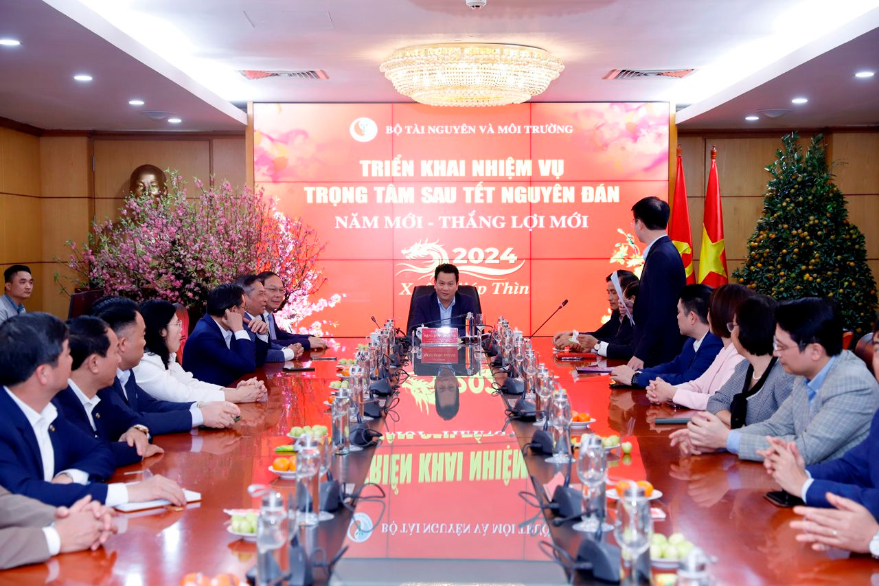 Bộ trưởng Đặng Quốc Khánh giao nhiệm vụ cho các đơn vị của Bộ TN&MT ngay sau kỳ nghỉ Tết