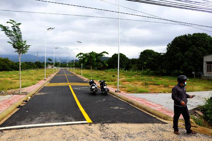 Tăng cường công tác quản lý đất đai, trật tự xây dựng