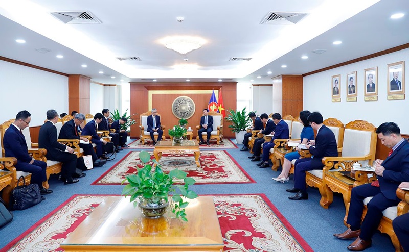 Bộ trưởng Đặng Quốc Khánh tiếp Đại sứ Nhật Bản và Chủ tịch Tập đoàn EREX