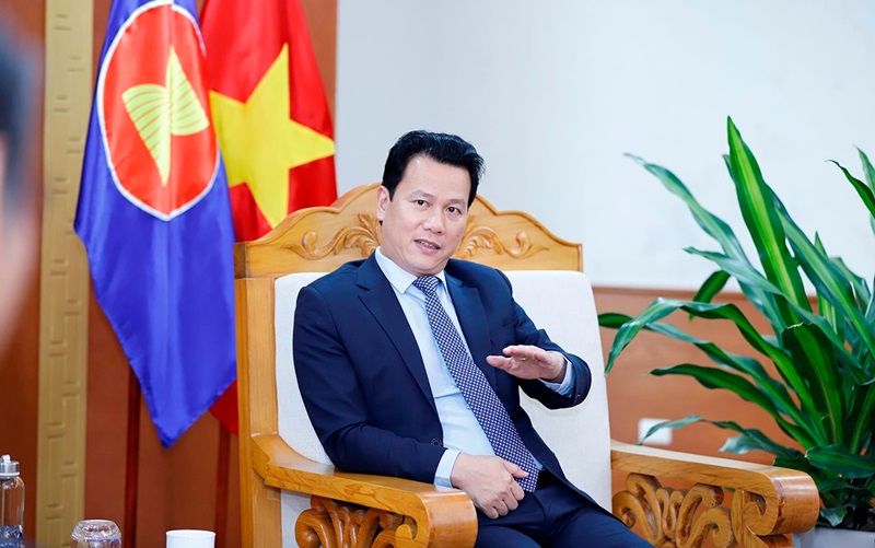 Bộ trưởng Đặng Quốc Khánh tiếp Đại sứ Nhật Bản và Chủ tịch Tập đoàn EREX
