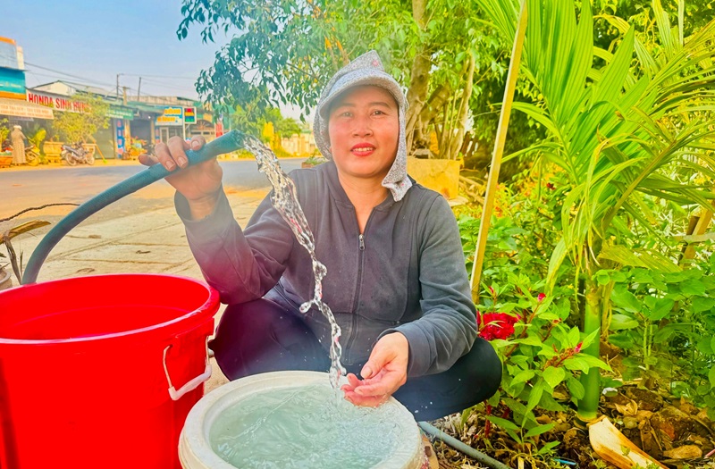 Đắk Lắk: Người dân phấn khởi khi nước sạch được đưa về tận nhà