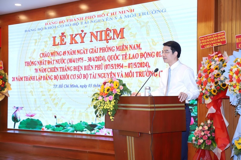 Họp mặt kỉ niệm 20 năm thành lập Đảng bộ Khối cơ sở Bộ TN&MT