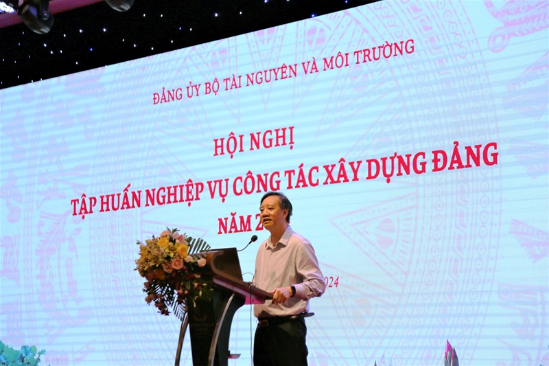Đảng ủy Bộ TN&MT tổ chức Hội nghị tập huấn nghiệp vụ công tác Đảng năm 2024