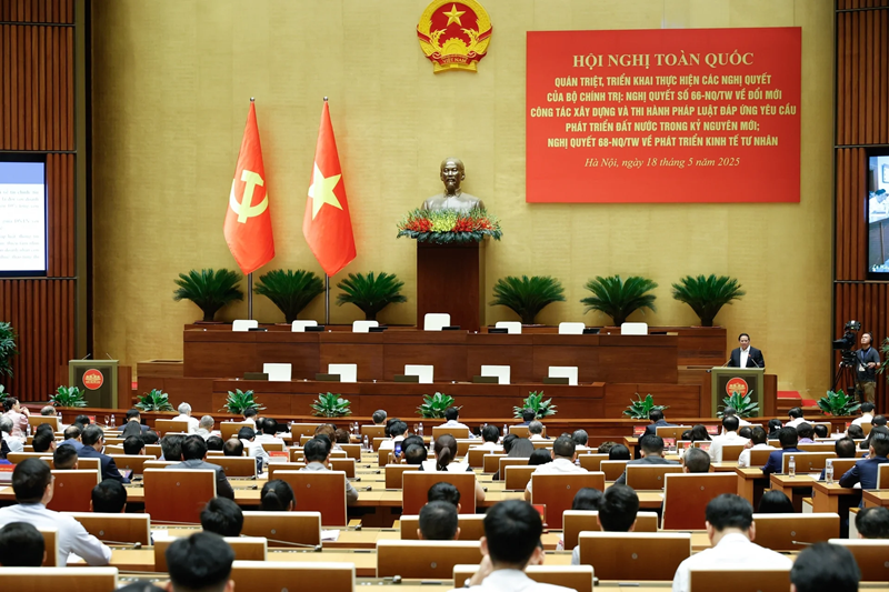 Đảng ủy Bộ NN-MT tham dự Hội nghị toàn quốc triển khai Nghị quyết 66 và Nghị quyết 68