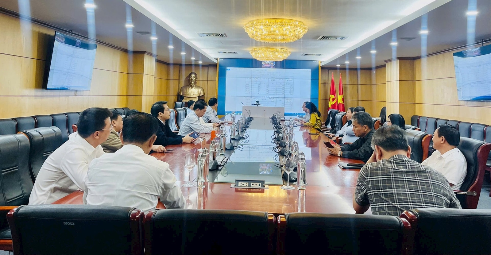 Đảng ủy Bộ TN&MT tham dự trực tuyến Hội nghị tập huấn công tác tổ chức Đại hội Đảng bộ các cấp