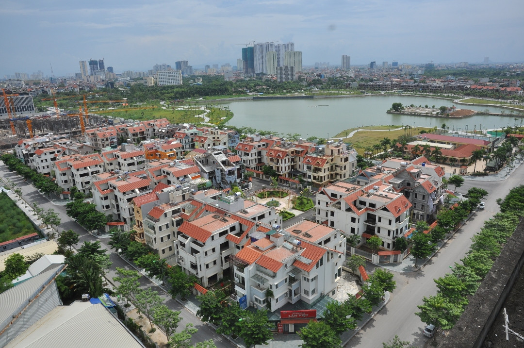 Tiếp tục nghiên cứu đổi mới toàn diện chính sách về đất đai phù hợp với kinh tế thị trường