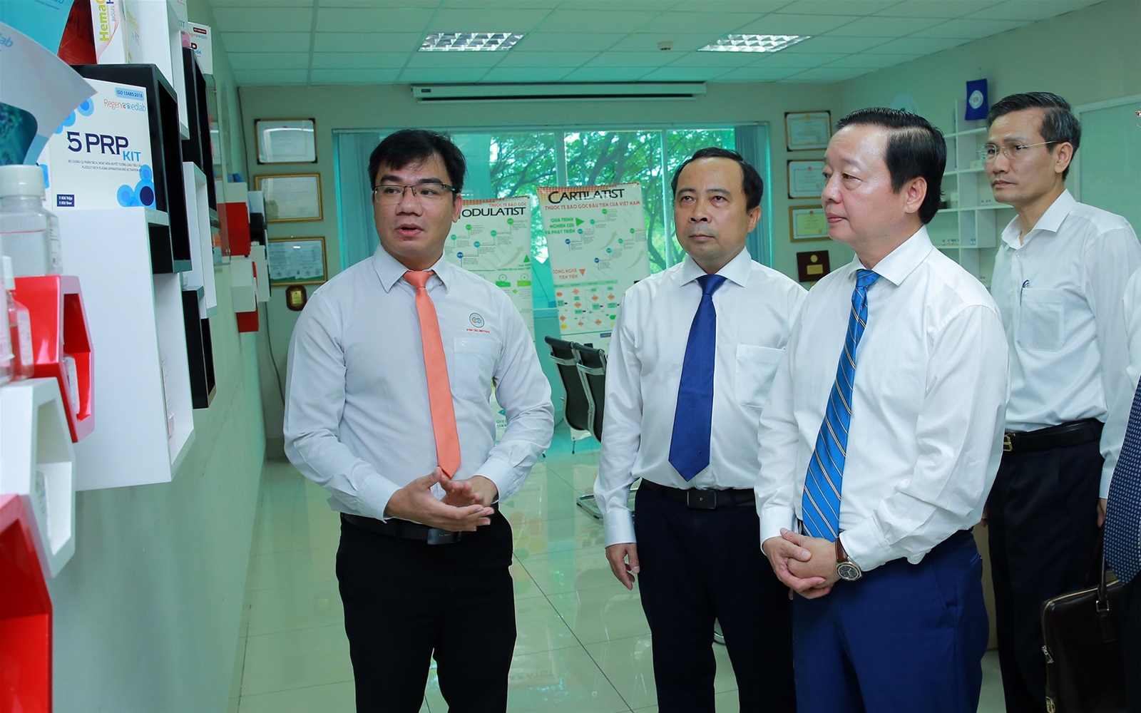 Xác định rõ nhiệm vụ chiến lược, xứng đáng với sứ mệnh tiên phong, dẫn dắt