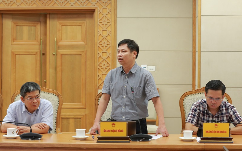 Thủ tục đơn giản, chính sách ưu đãi cho điện mặt trời mái nhà tự sản, tự tiêu