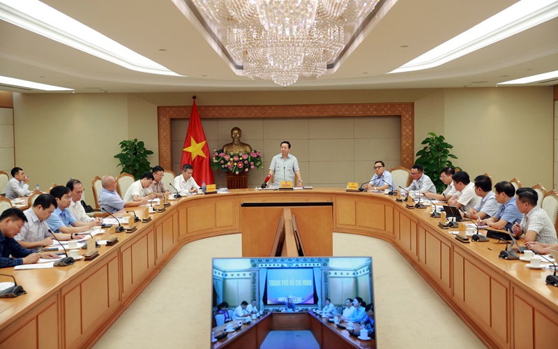 Không để quy hoạch trở thành 'điểm nghẽn' phát triển điện mặt trời mái nhà tự sản, tự tiêu