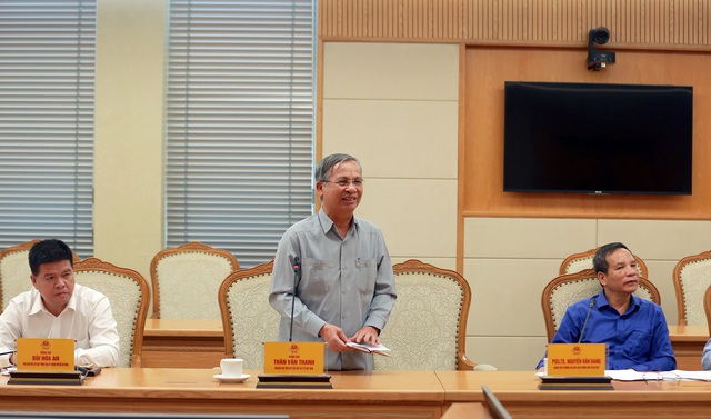 Các phương tiện khi đã lăn bánh là phải an toàn